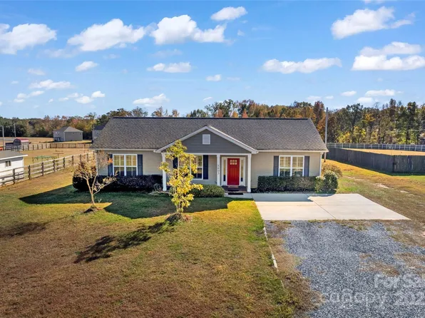 8603 Landsford Rd, Monroe, NC 28112