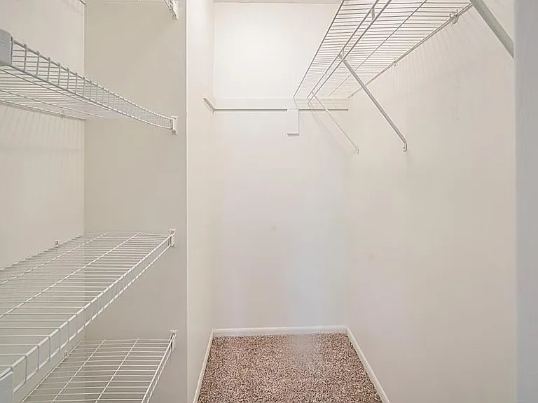 5424 Egan Dr — Photo 13