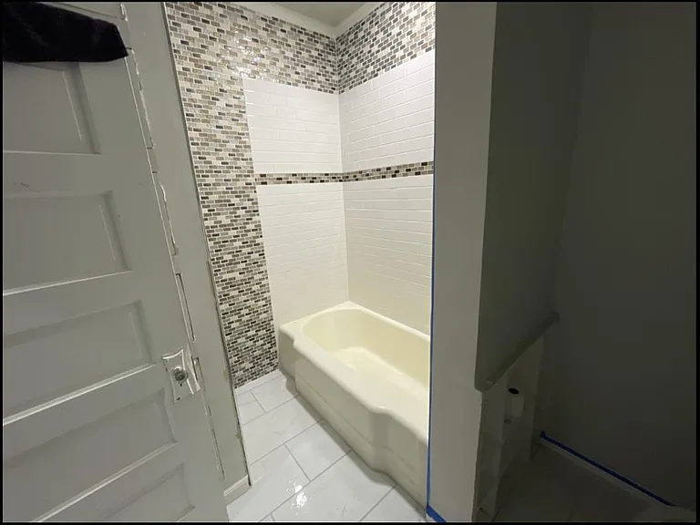 2560 S University Dr — Photo 9