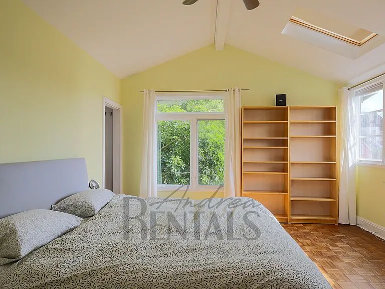 1029 Rhode Island St — Photo 31