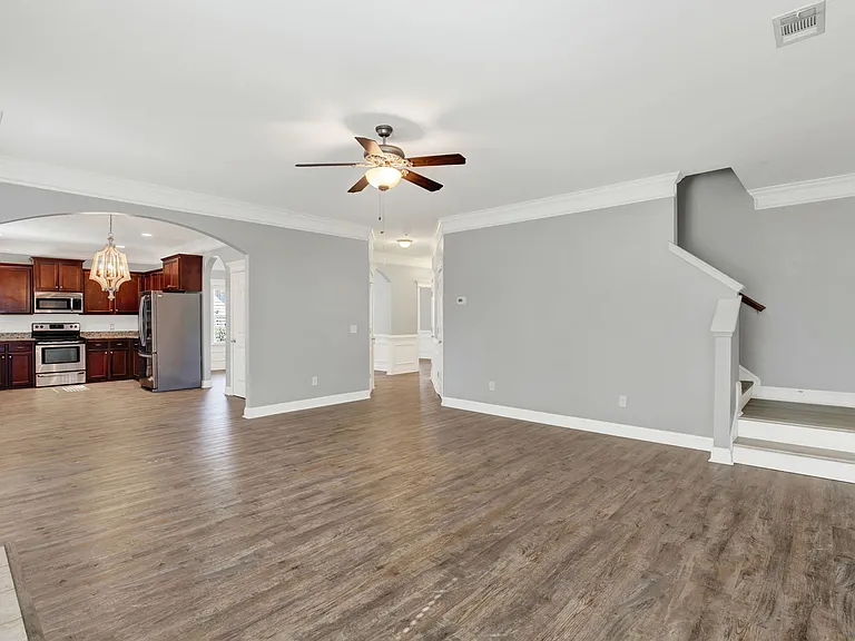 135 Bowridge Dr — Photo 29