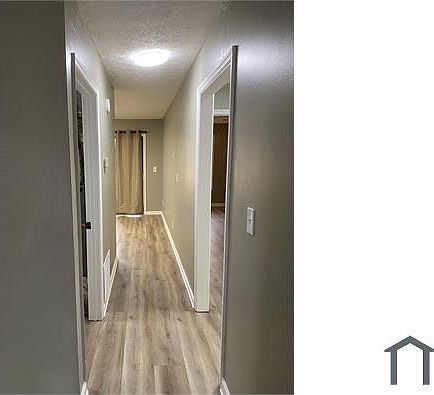 3rd image of 105 Summerwood Dr #105