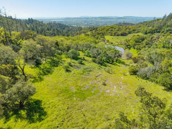 200 Desnudos Way, Sonoma, CA 95476