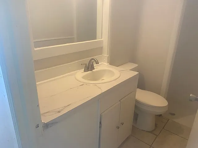 1110 Carswell Ave #A — Photo 7