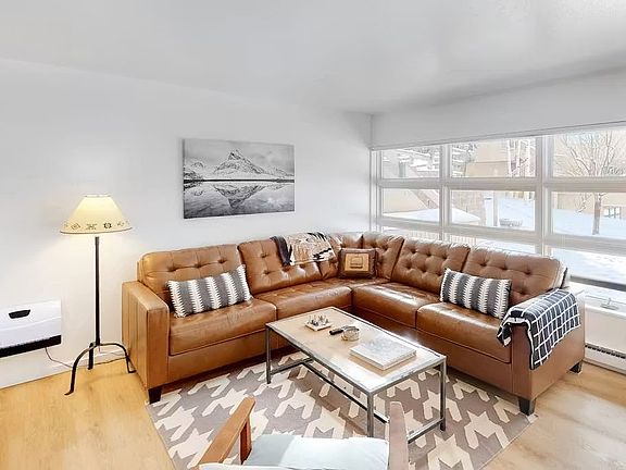 2nd image of 4031 Bighorn Rd #9-B