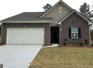 206 Silverton Dr, Dacula, GA 30019