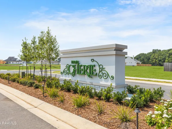 108 Bruges Ln, Youngsville, LA 70592