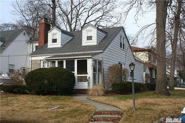 1st image of 126 Scarcliffe Dr