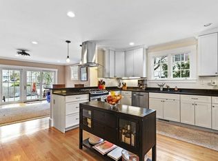 17 Indiana Ter UNIT 17, Newton Upper Falls, MA 02464