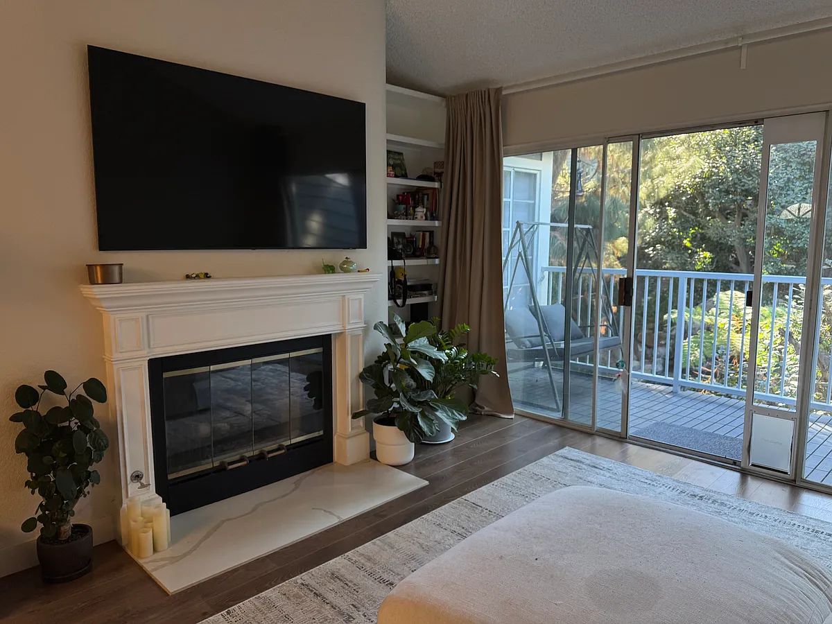 Building Photo - 1414 Brett Pl #344