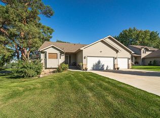 425 Ash St, Shakopee, MN 55379