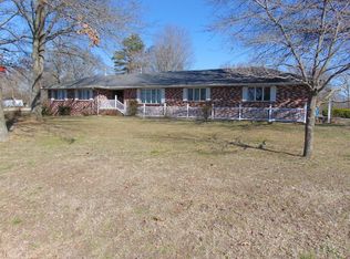 1115 E 13th St, Cassville, MO 65625