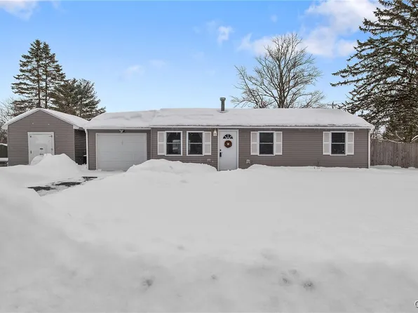 8820 English Rd, Brewerton, NY 13029