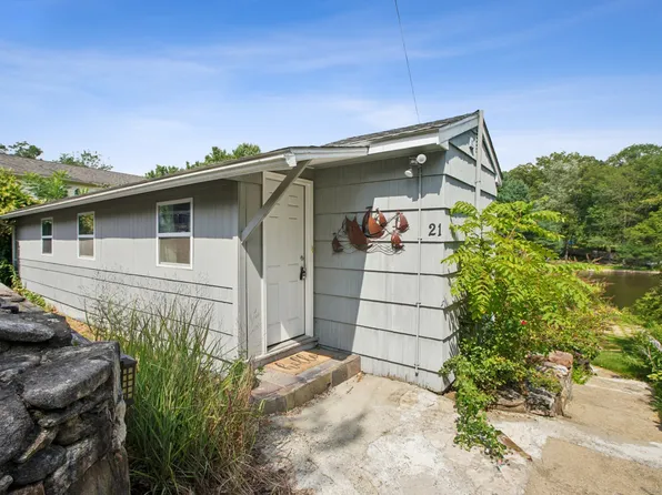 21 Fall Mountain Terrace, Plymouth, CT 06786