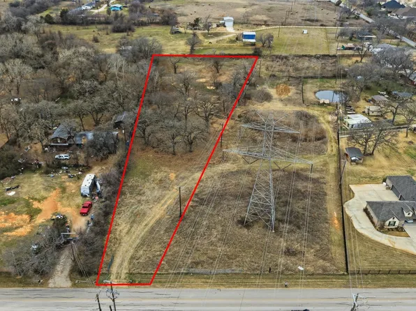 5746 Eden Rd, Kennedale, TX 76060