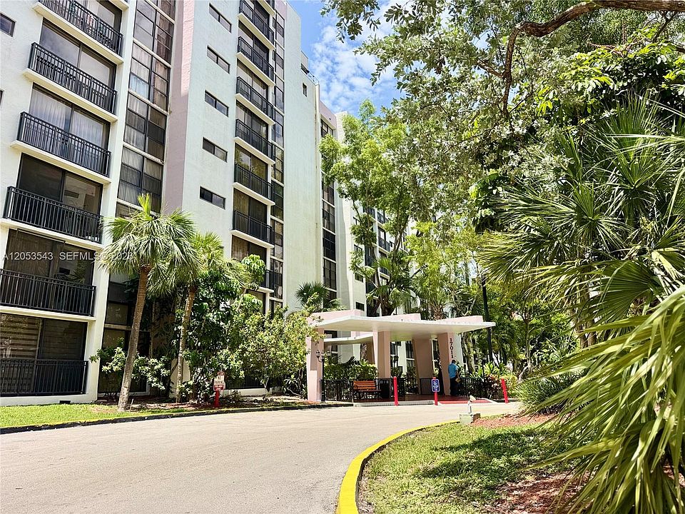1st image of 17011 N Bay Rd APT 117