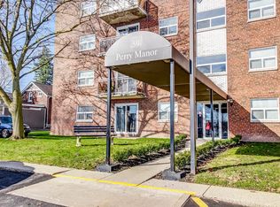 59 Perry St #2-BEDROOM, Woodstock, ON N4S3C4