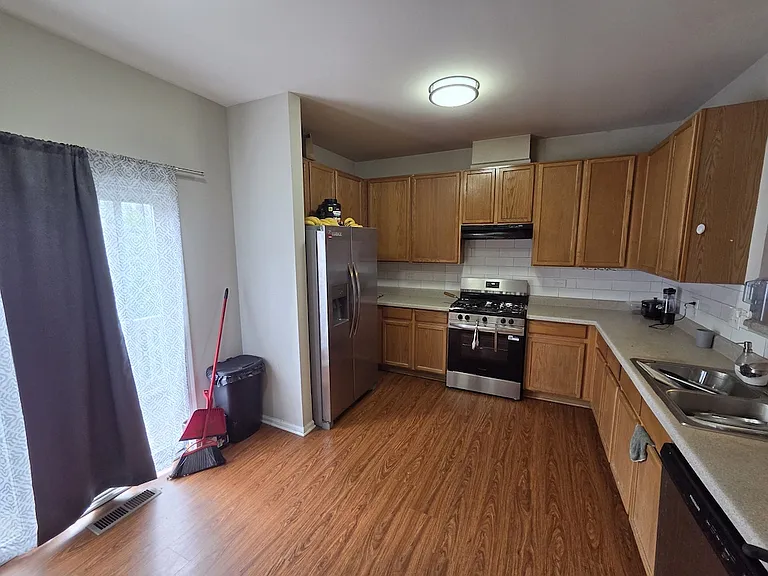 2322 Twilight Dr — Photo 6