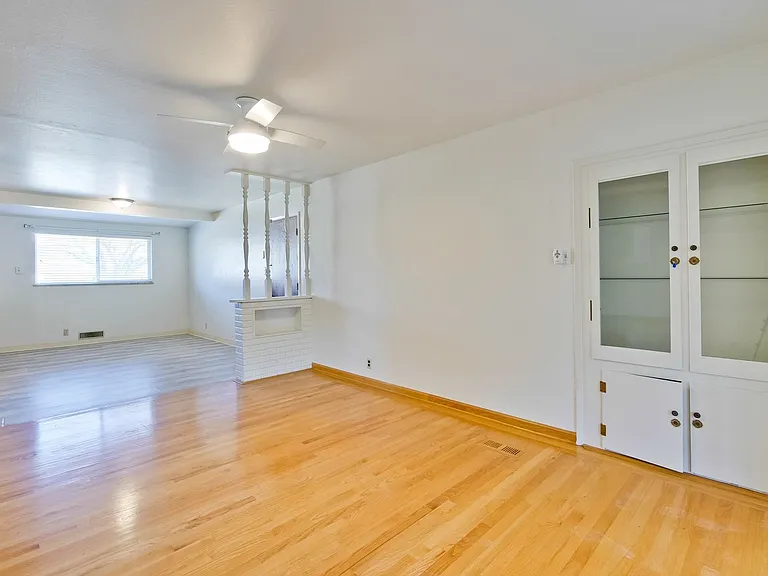 4712 Clarendon Dr — Photo 15
