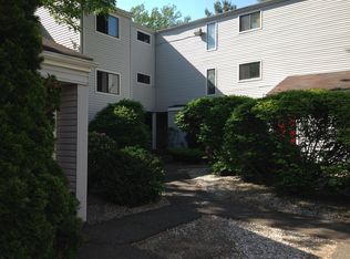 655 Talcottville Rd APT 185, Vernon, CT 06066