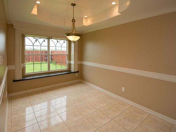 4th image of 3523 Warwick Glen Dr