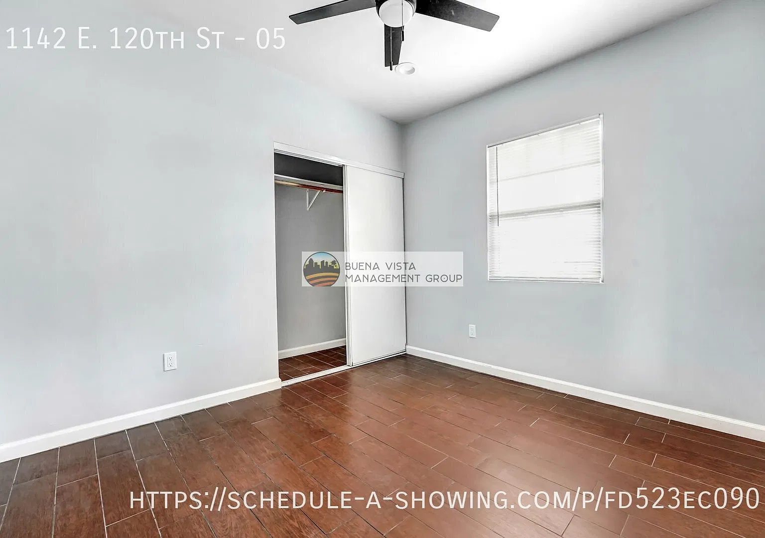 Charming 2-bedroom, 1-bath apartment located in the heart of Los Angeles — Photo 3