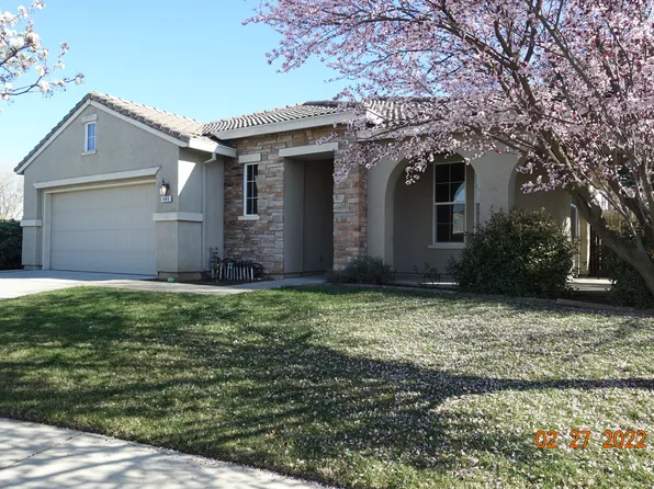 1446 Edwards Ct, Plumas Lake, CA 95961