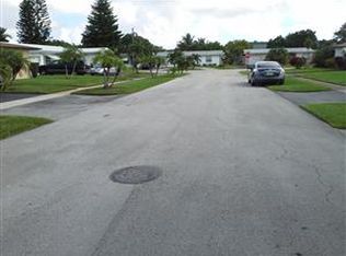 3489 NW 25th St, Lauderdale Lakes, FL 33311