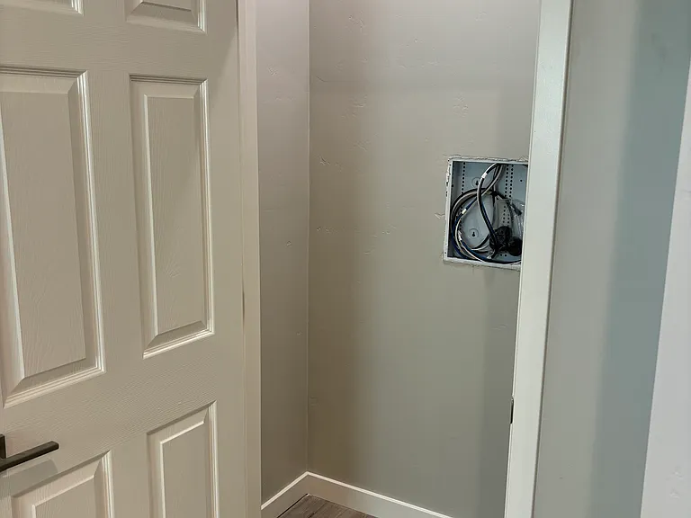 1715 Adams Ave #4 — Photo 4