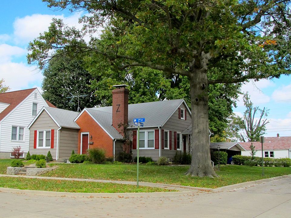 corner view front