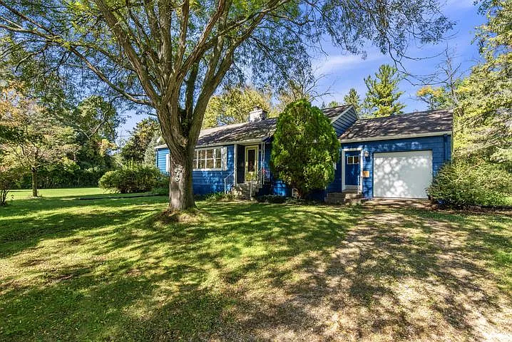 W Freistadt Rd, Mequon — Photo 1