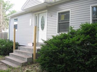 1304 9th Ave S, Clinton, IA 52732