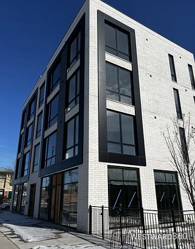 1320 S Ashland Ave #401 Photo 1