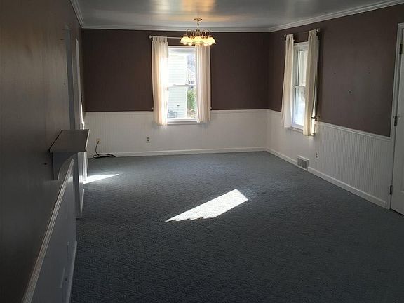 4th image of 4910 N Glen Elm Dr