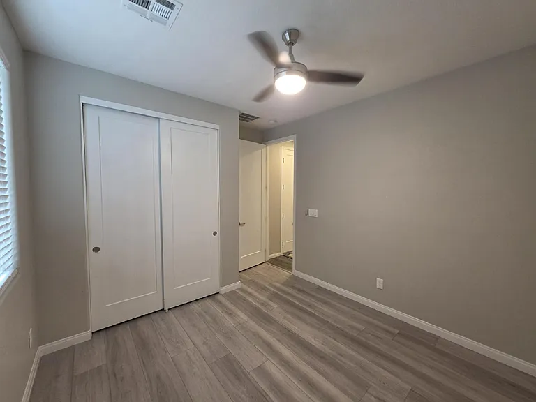 9456 Brough Ave — Photo 21