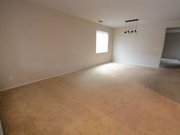 2nd image of 2360 S Playa Ave