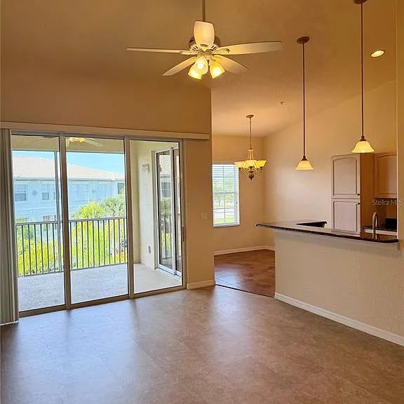600 Gardens Edge Dr #633 — Photo 14