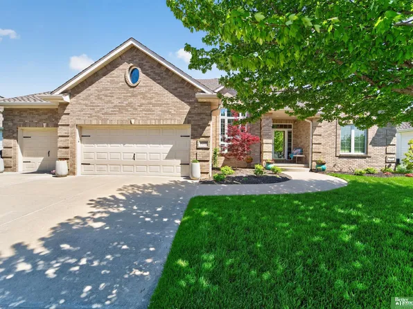 10209 S 177th St, Omaha, NE 68136