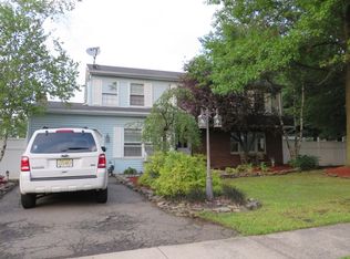 1 Sophie St, Parlin, NJ 08859