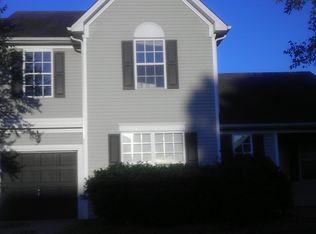405 Lodge Cv, Chesapeake, VA 23323