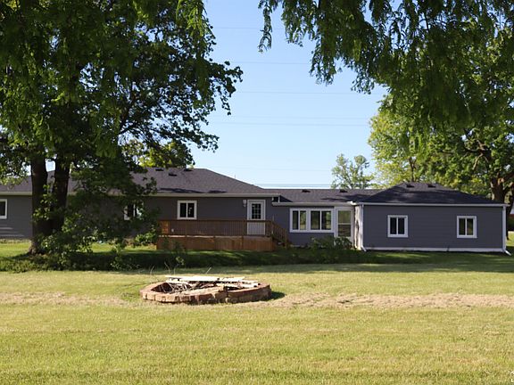 2nd image of 163 E Sterns Rd