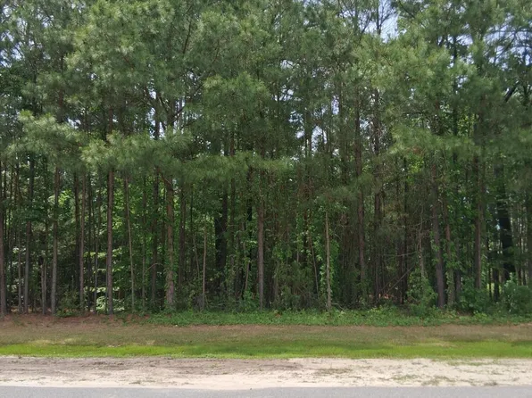 17 Scuppernong River Dr #J, Hertford, NC 27944