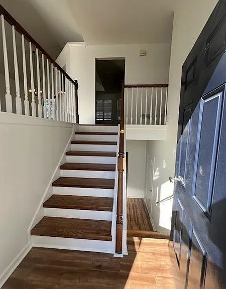 3855 Autumn View Cir NW — Photo 3