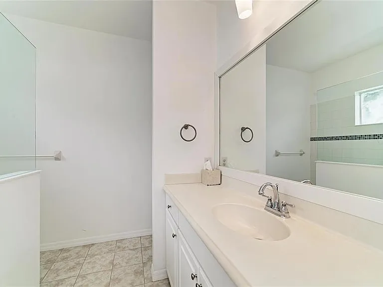 4650 Woodbrook Dr — Photo 26