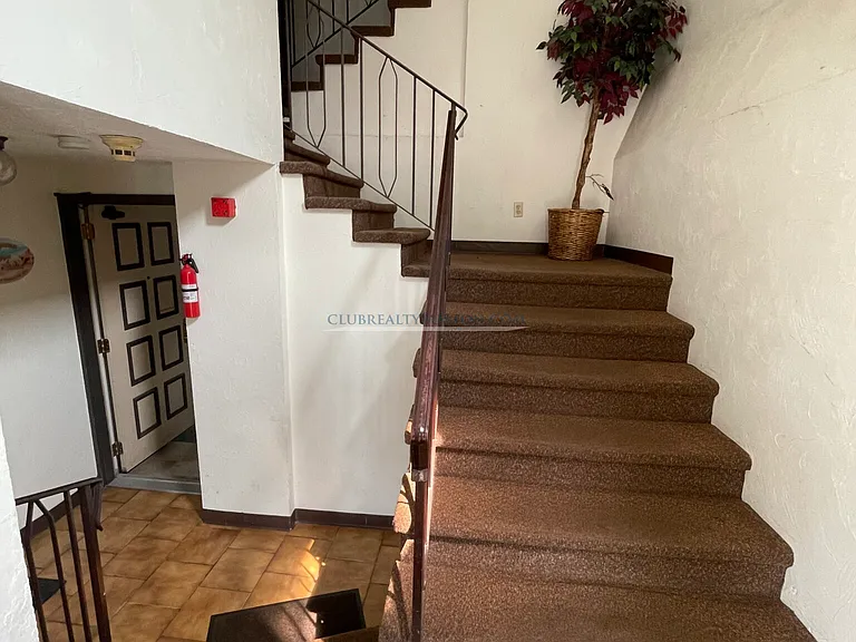 344 Market St #7 — Photo 21