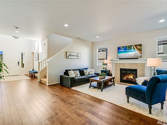 5th image of 32175 47th Ave S