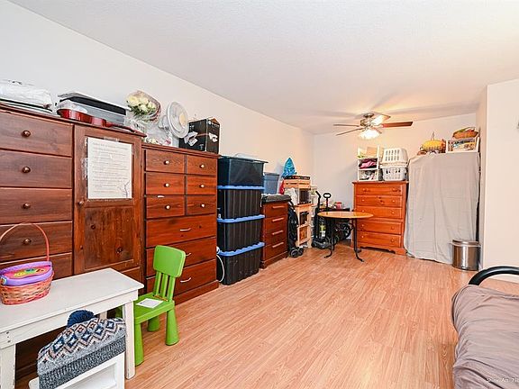 2nd image of 16 Lakewood Dr #406