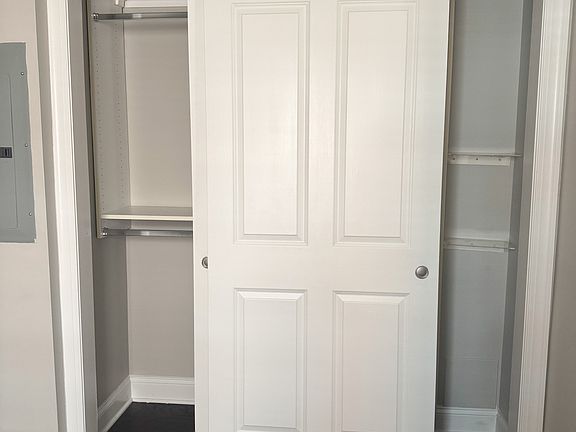 5th image of 115 S 21st St APT 404