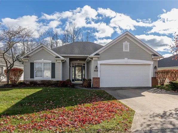 1455 Golden Ln, Broadview Heights, OH 44147