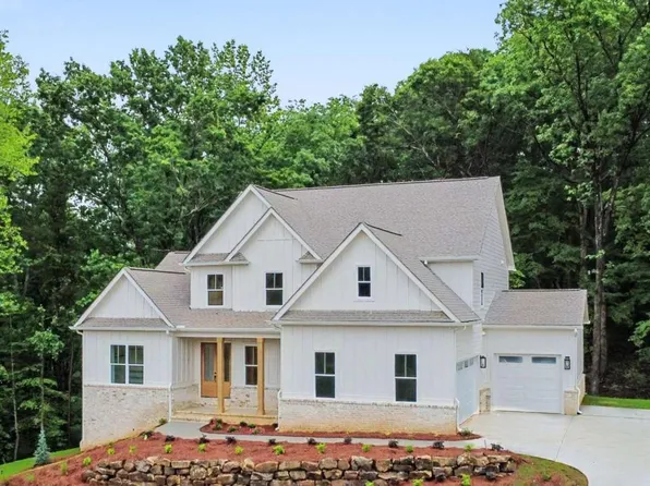 6043 Bluewater Blvd, Gainesville, GA 30506